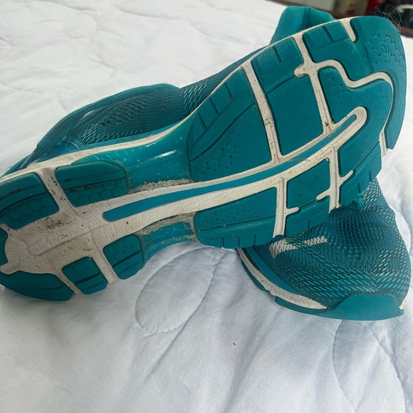 Asics Gel Nimbus 20 Boston running shoes - Picture 3 of 5